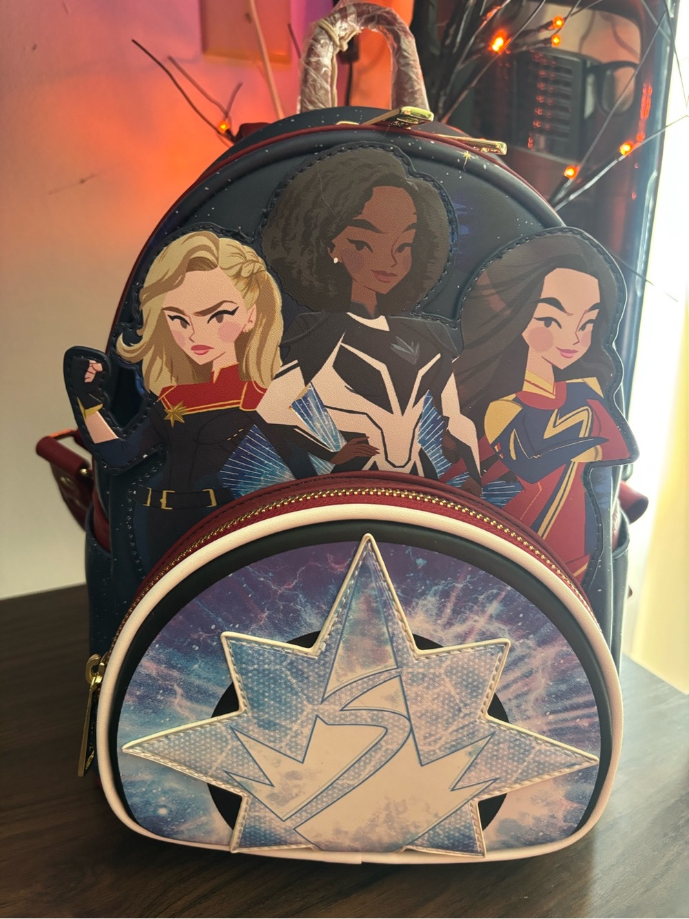 Captain Marvel-Themed Girls' Navy Blue Mini Backpack